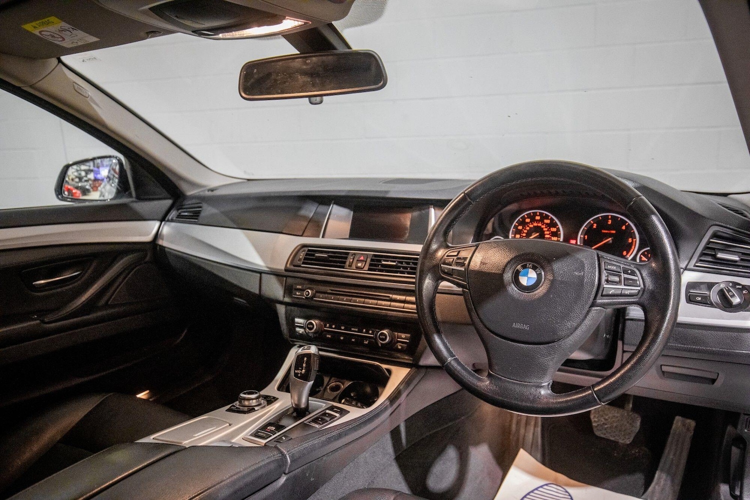 Used BMW 5 Series for sale - 77216070: Photo 2