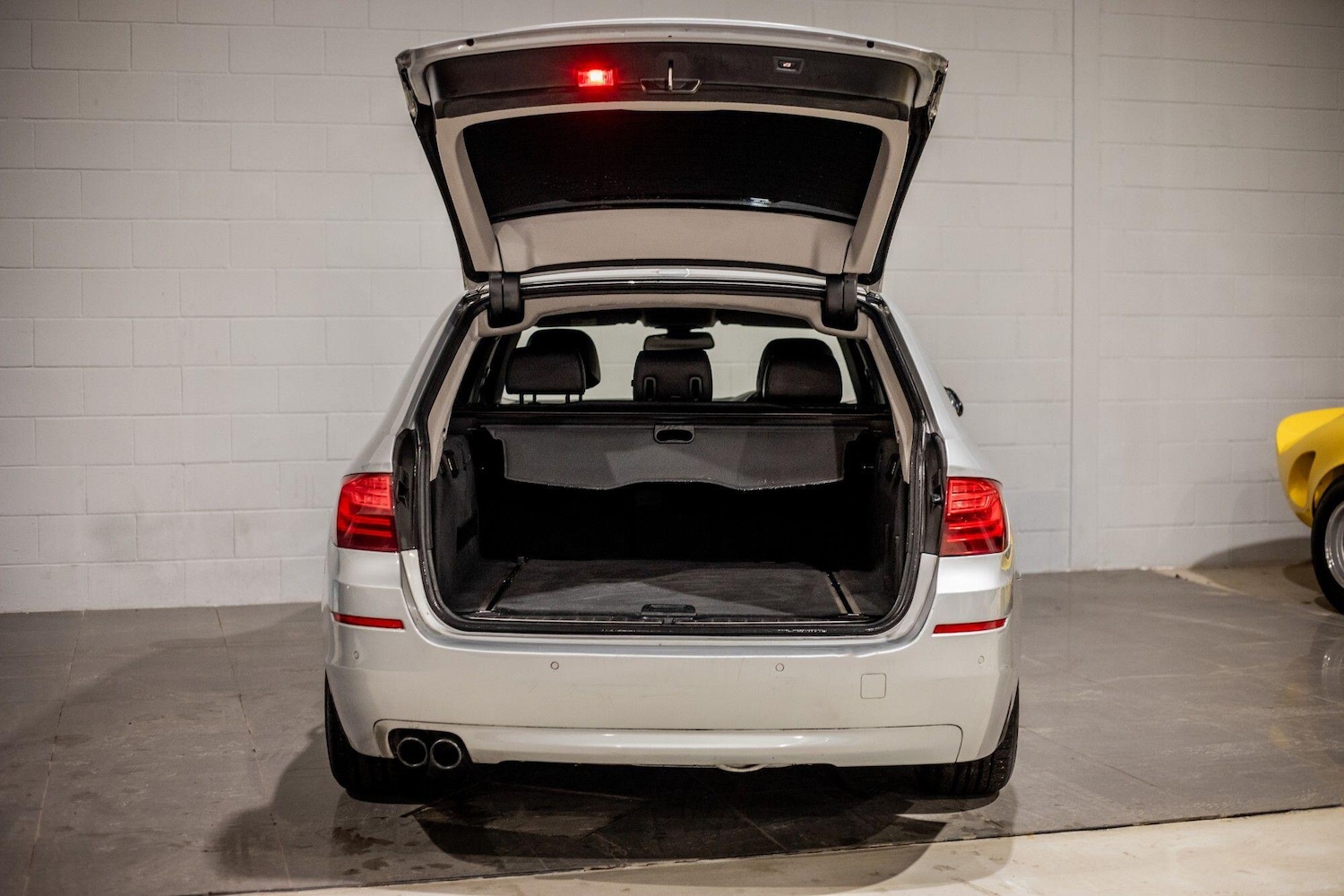 Used BMW 5 Series for sale - 77216070: Photo 34