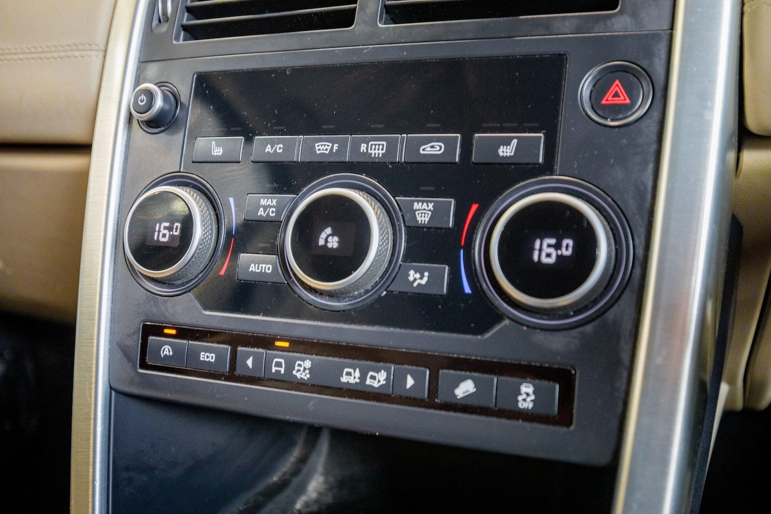 Used Land Rover Discovery Sport 2015 for sale - 78019218: Photo 27