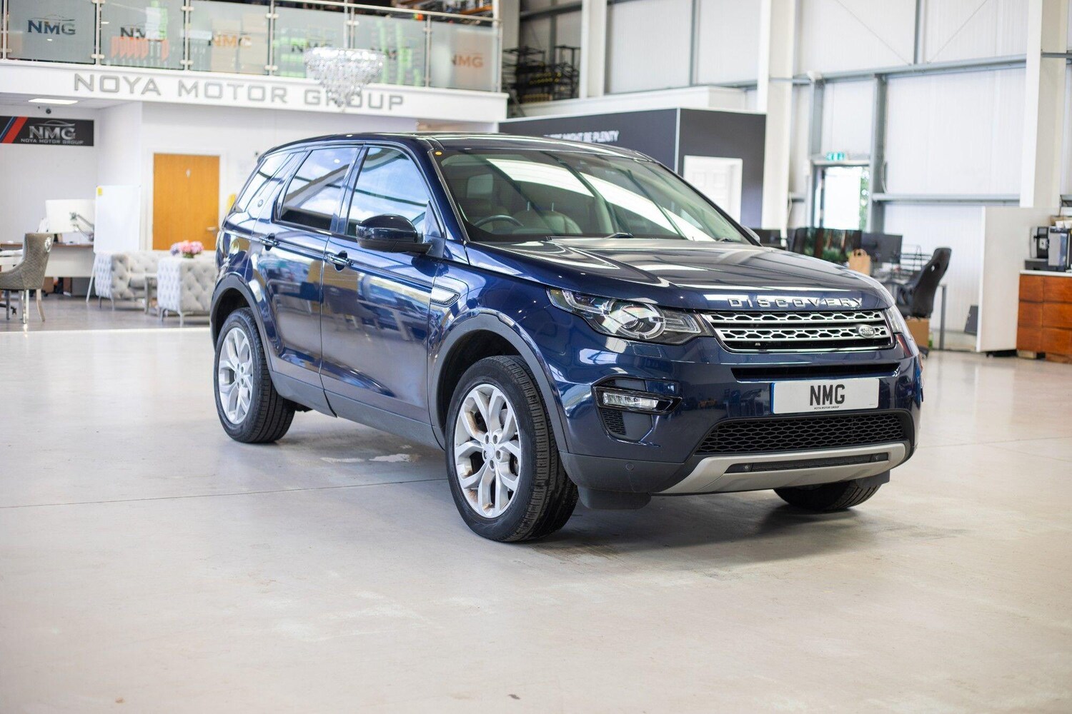 Used Land Rover Discovery Sport 2015 for sale - 78019218: Photo 8