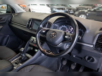 Used Skoda Karoq 2020 for sale - 78287578: Photo