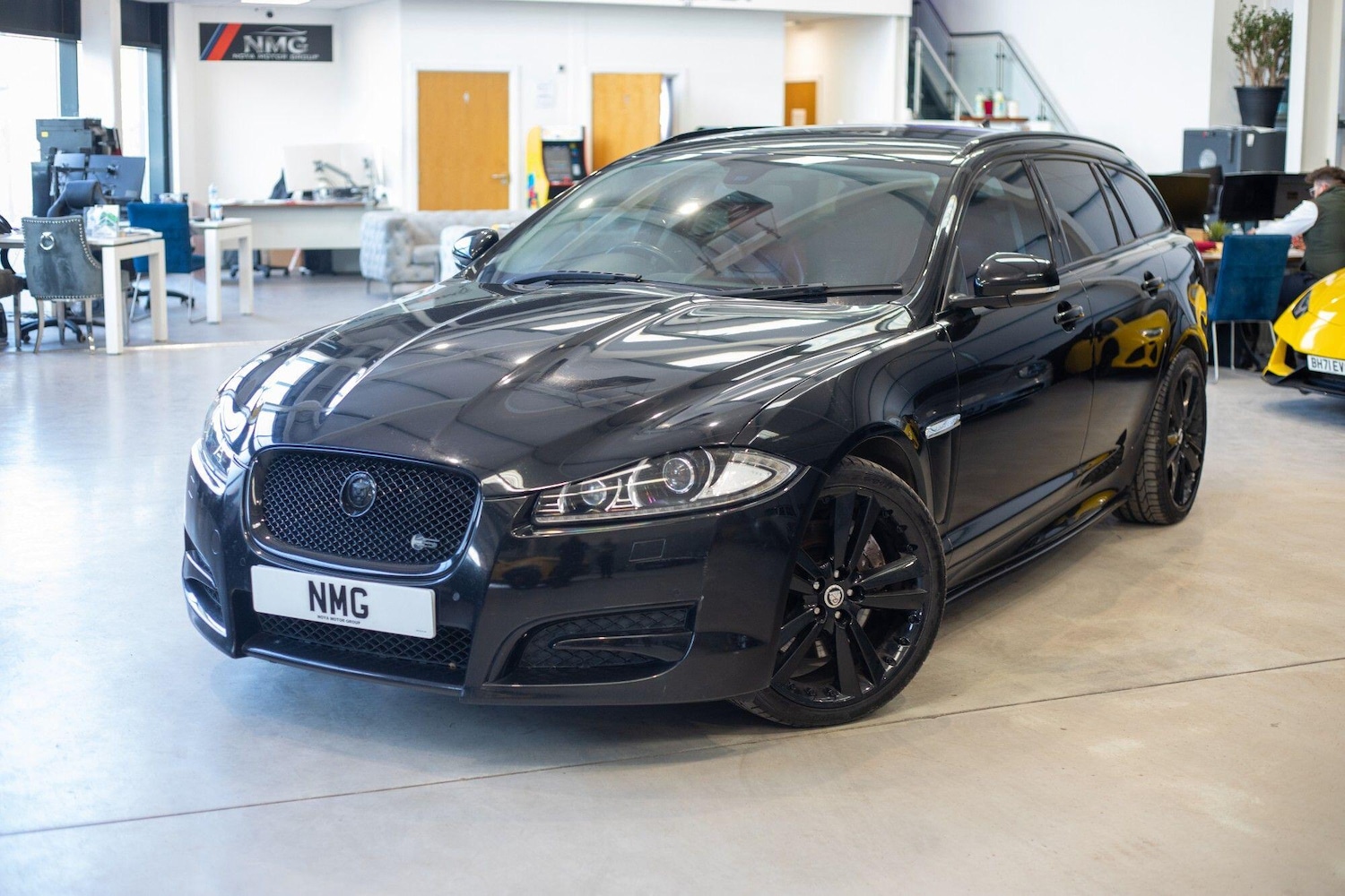 Used Jaguar XF for sale - 76824707: Photo 5