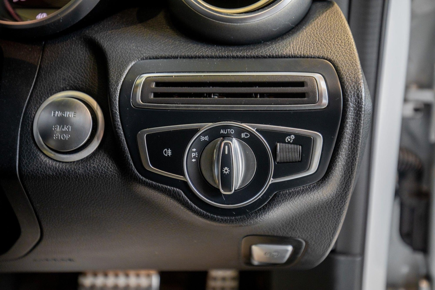 Used Mercedes-Benz C Class 2017 for sale - 77237937: Photo 20