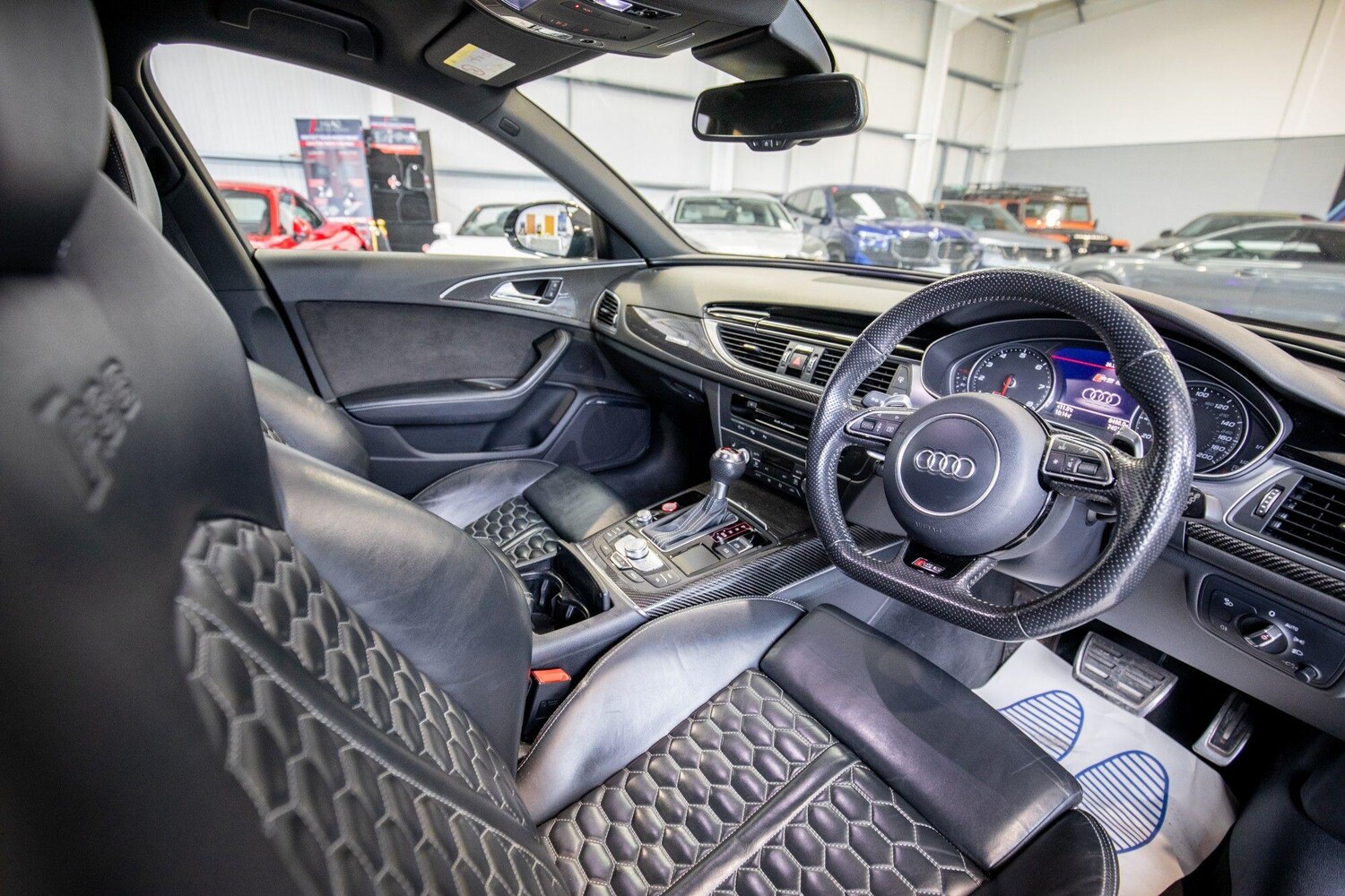 Used Audi RS6 2017 for sale - 77892513: Photo 15