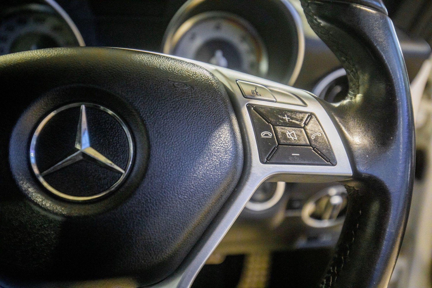 Used Mercedes-Benz SLK 2013 for sale - 77426121: Photo 18