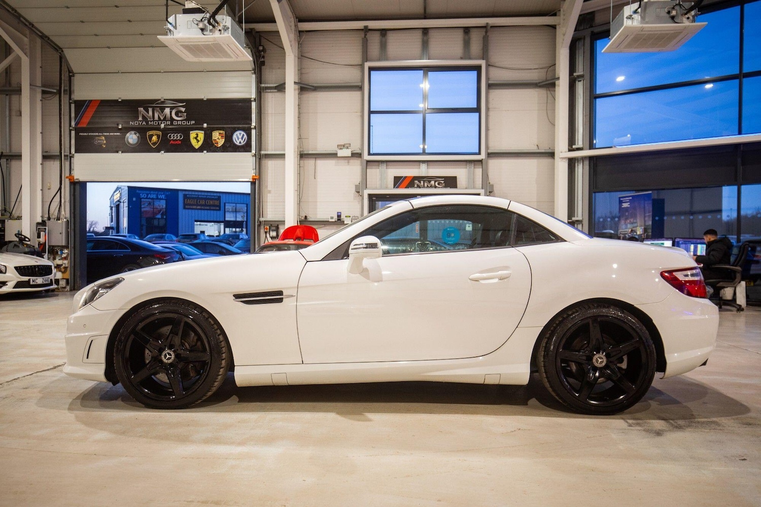 Used Mercedes-Benz SLK 2013 for sale - 77426121: Photo 30