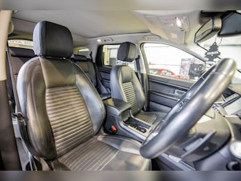 Used Land Rover Discovery Sport 2015 for sale - 78382343: Photo