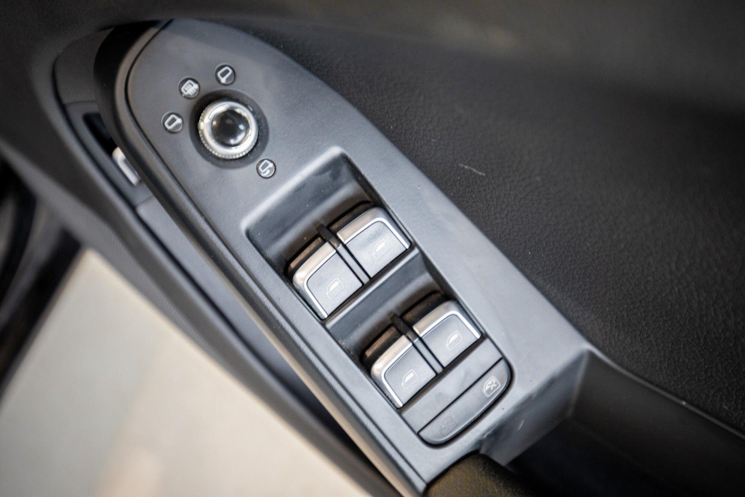 Used Audi A4 2015 for sale - 77155973: Photo 16