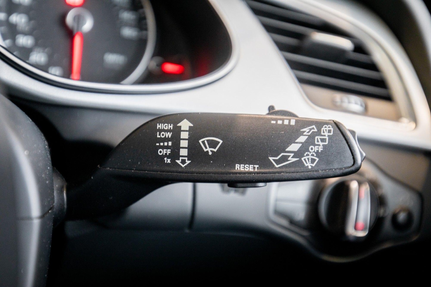 Used Audi A4 2015 for sale - 77155973: Photo 21