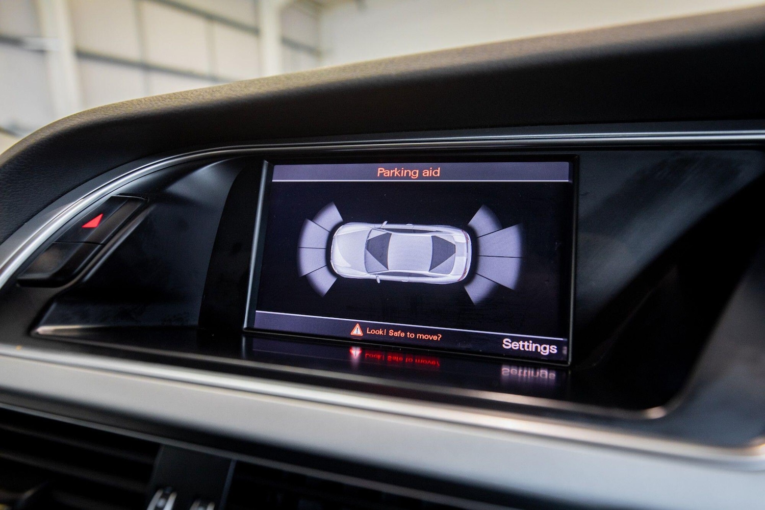 Used Audi A4 2015 for sale - 77155973: Photo 30