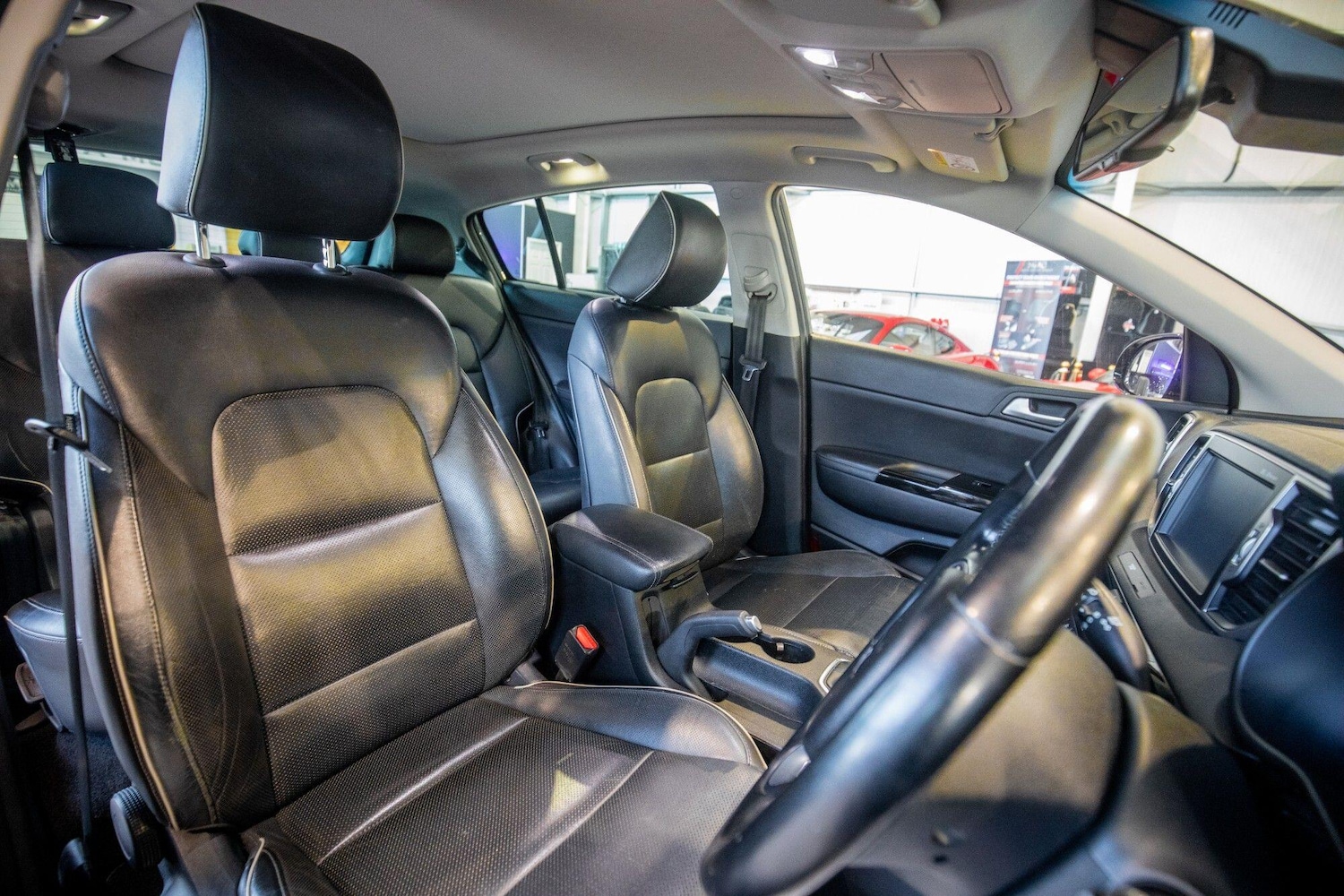 Used Kia Sportage 2017 for sale - 77612134: Photo 3