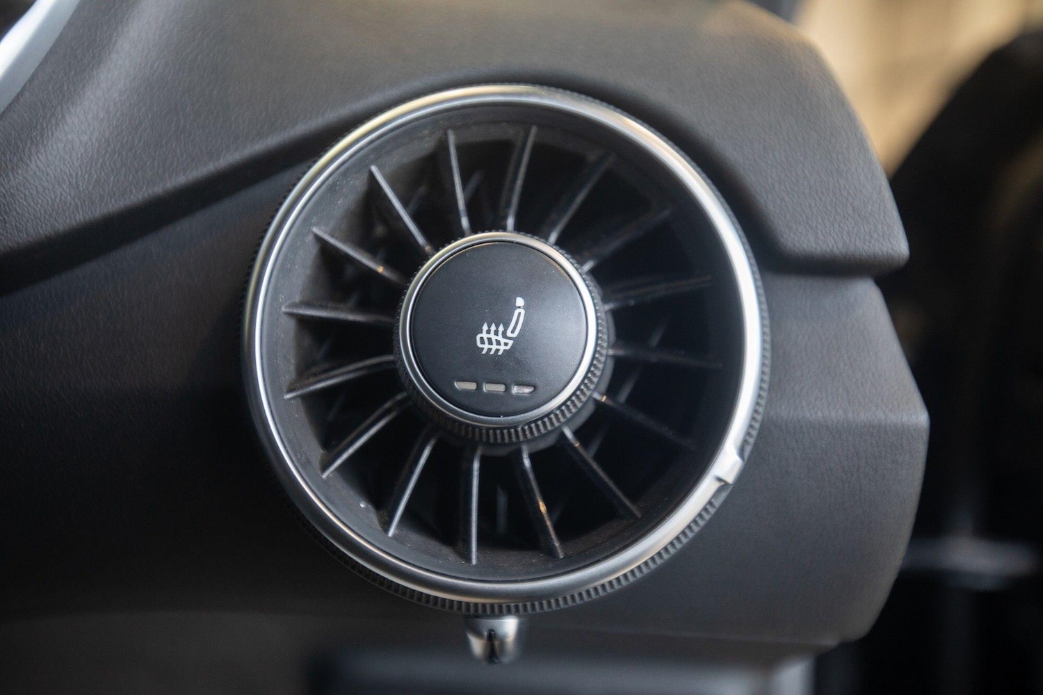 Used Audi TT 2017 for sale - 77549352: Photo 17