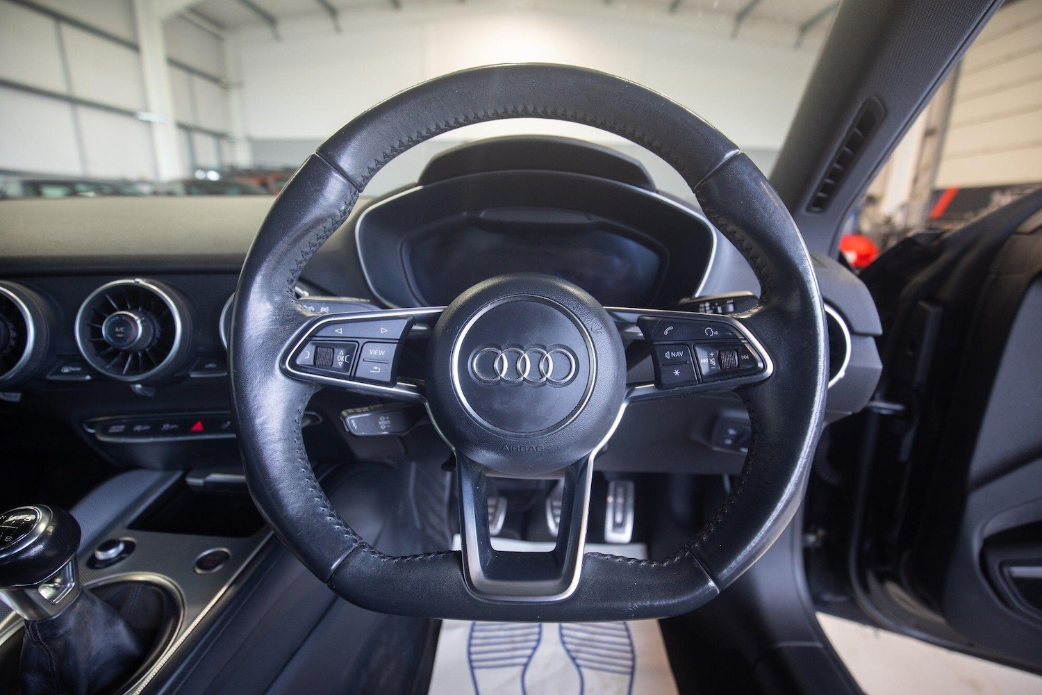 Used Audi TT 2017 for sale - 77549352: Photo 19