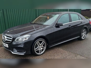 Used Mercedes-Benz E Class 2014 for sale - 76865880: Photo