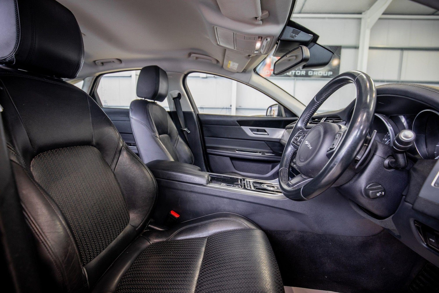 Used Jaguar XF 2016 for sale - 77799136: Photo 14