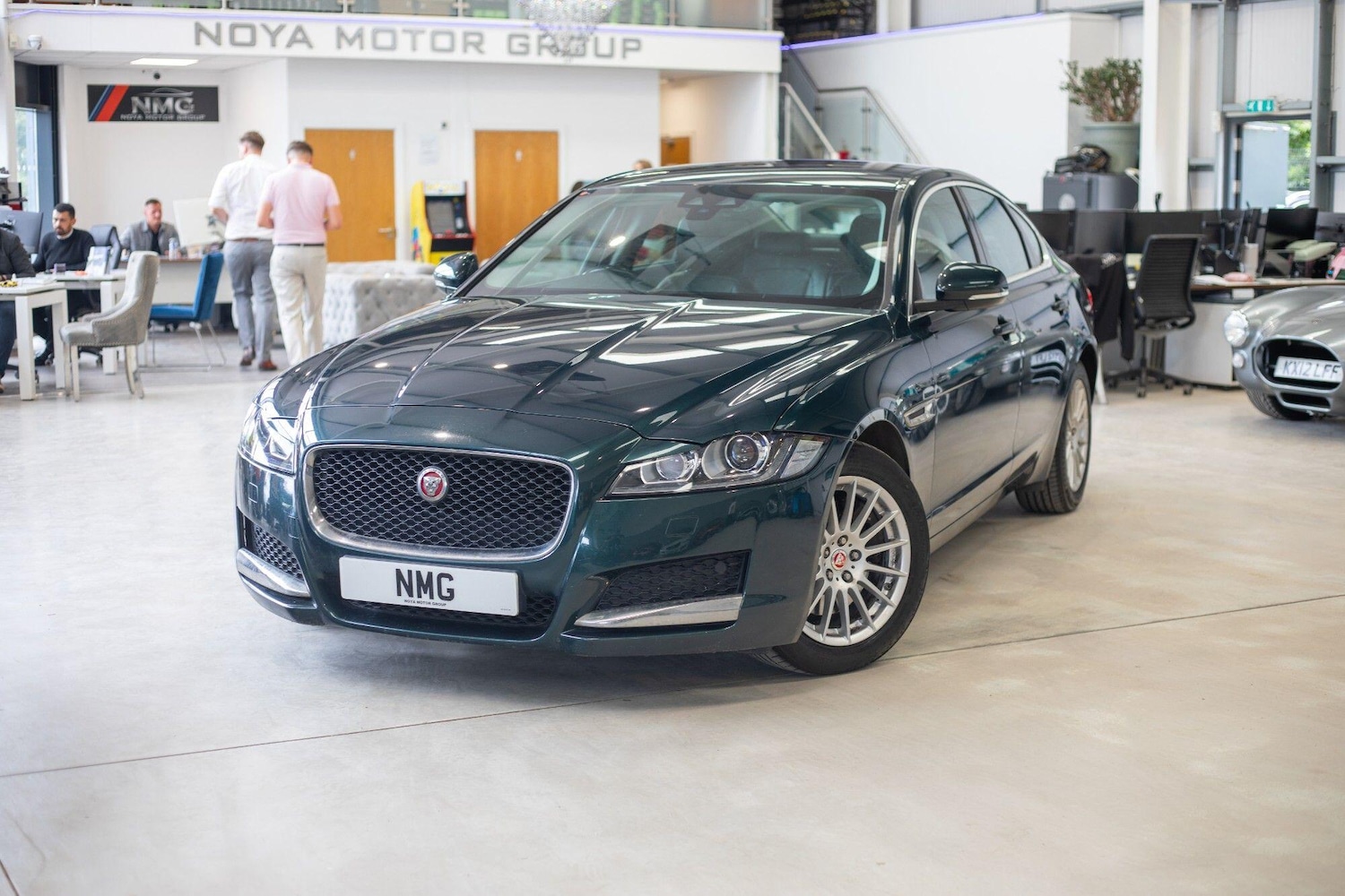 Used Jaguar XF 2016 for sale - 77799136: Photo 5