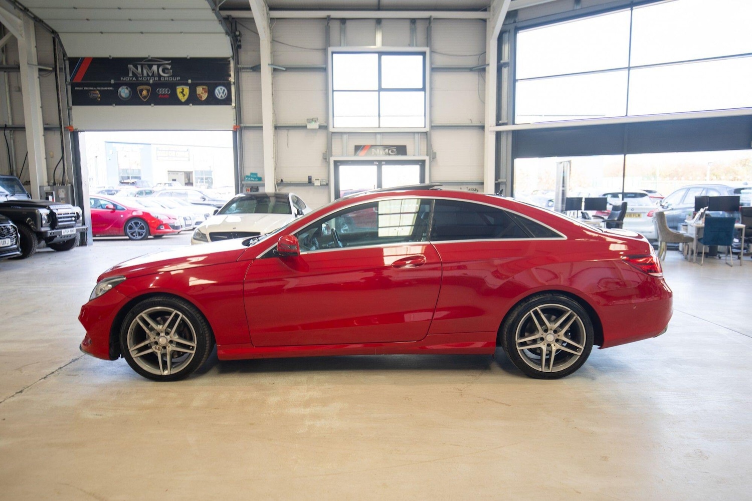 Used Mercedes-Benz E Class for sale - 77659110: Photo 38