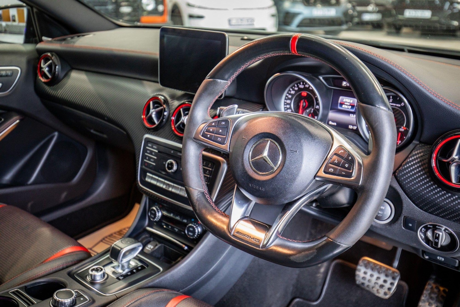 Used Mercedes-Benz A-Class 2017 for sale - 78185309: Photo 2