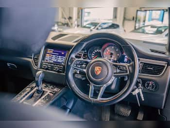 Used Porsche Macan 2015 for sale - 79708315: Photo