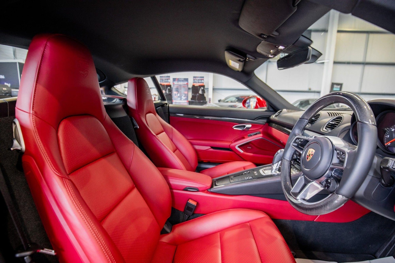 Used Porsche Cayman 2024 for sale - 77784497: Photo 11