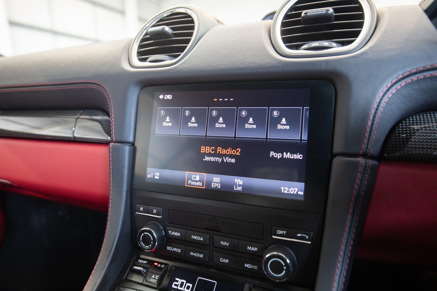 Used Porsche Cayman 2024 for sale - 77784497: Photo 30