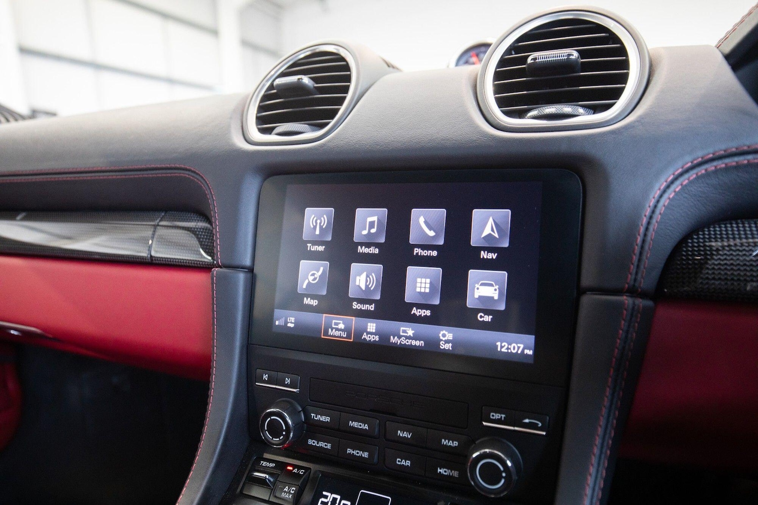 Used Porsche Cayman 2024 for sale - 77784497: Photo 35