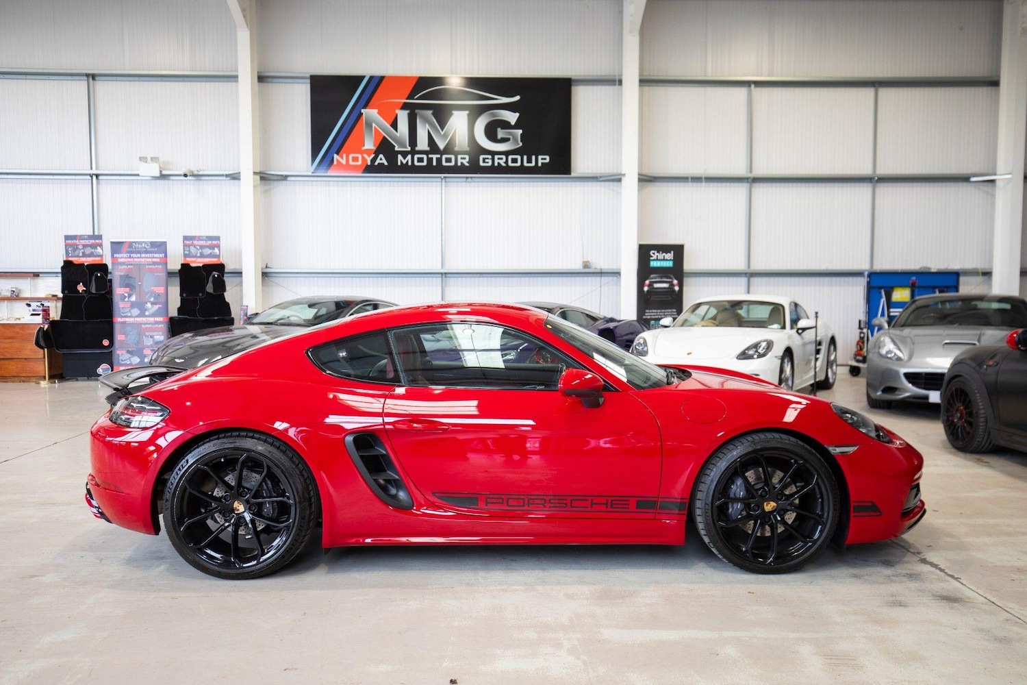 Used Porsche Cayman 2024 for sale - 77784497: Photo 42