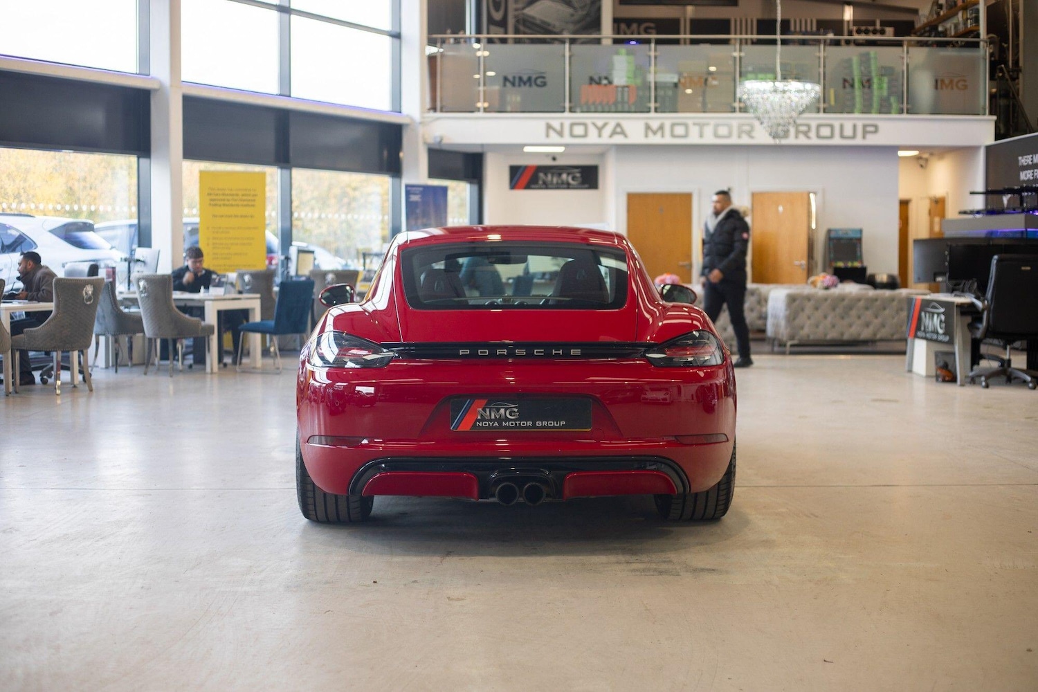 Used Porsche Cayman 2024 for sale - 77784497: Photo 47