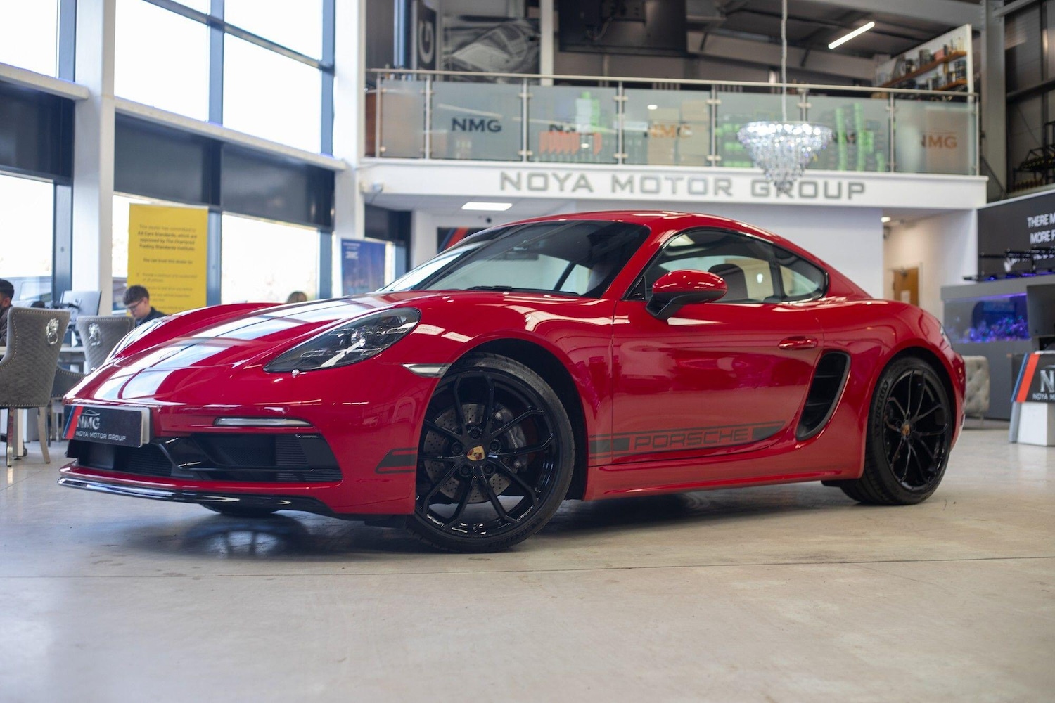 Used Porsche Cayman 2024 for sale - 77784497: Photo 5