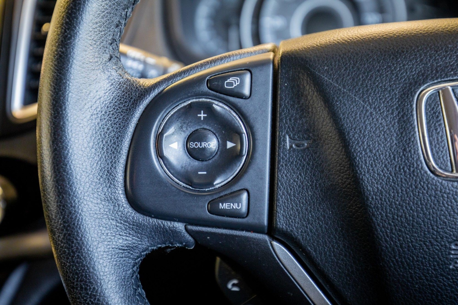 Used Honda CR-V 2016 for sale - 77625451: Photo 22