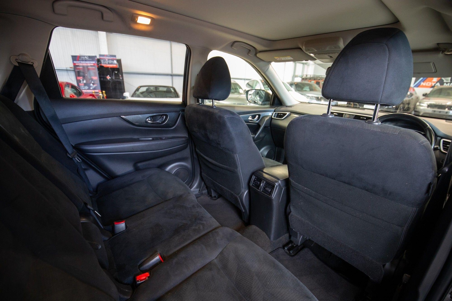 Used Nissan X-Trail for sale - 77958177: Photo 21