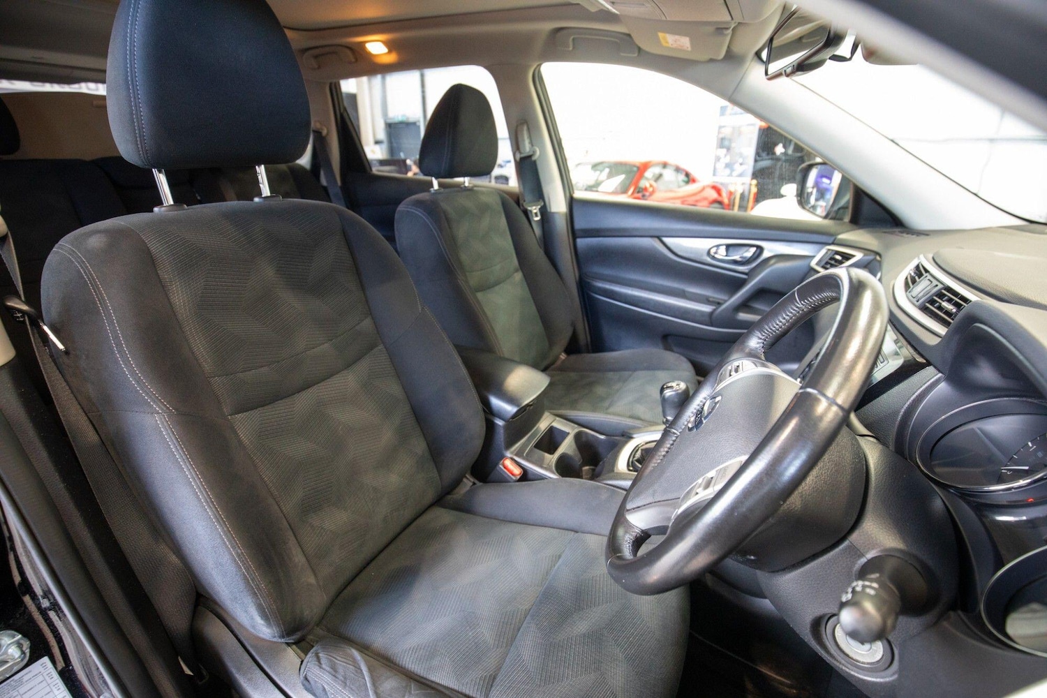 Used Nissan X-Trail for sale - 77958177: Photo 23