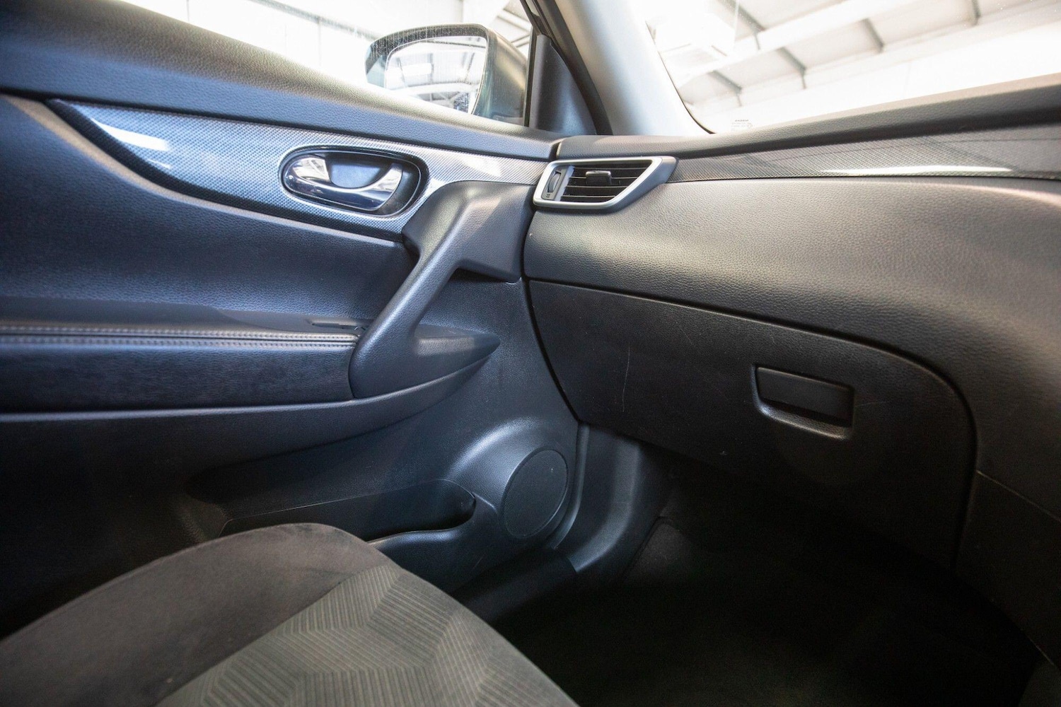 Used Nissan X-Trail for sale - 77958177: Photo 34