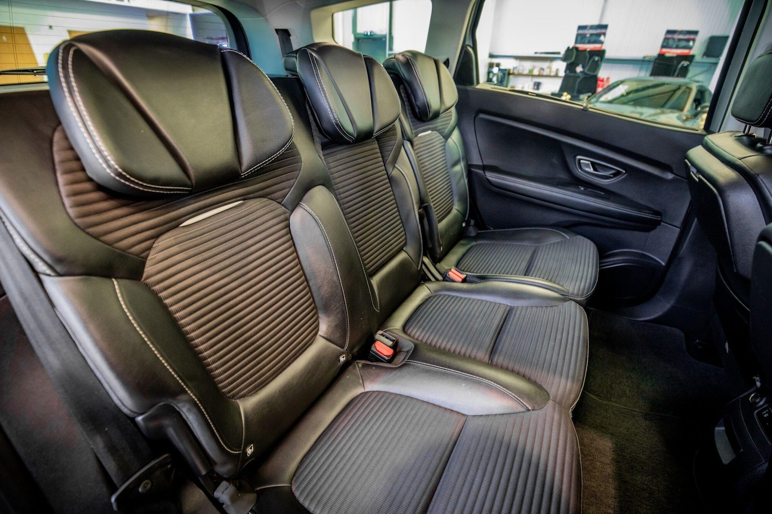 Used Renault Grand Scenic 2017 for sale - 78157196: Photo 14