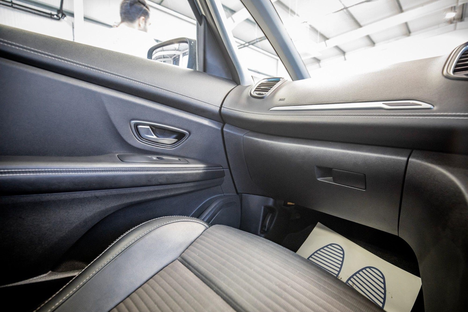 Used Renault Grand Scenic 2017 for sale - 78157196: Photo 30