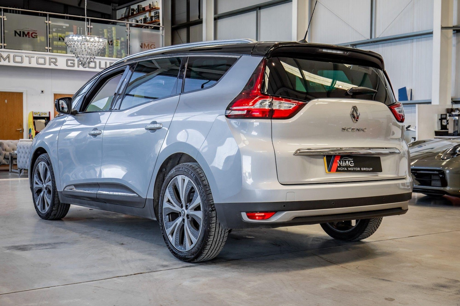 Used Renault Grand Scenic 2017 for sale - 78157196: Photo 31