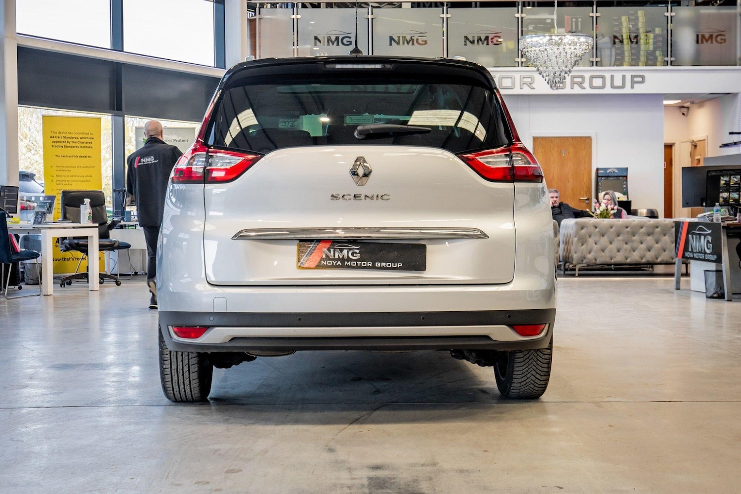 Used Renault Grand Scenic 2017 for sale - 78157196: Photo 33