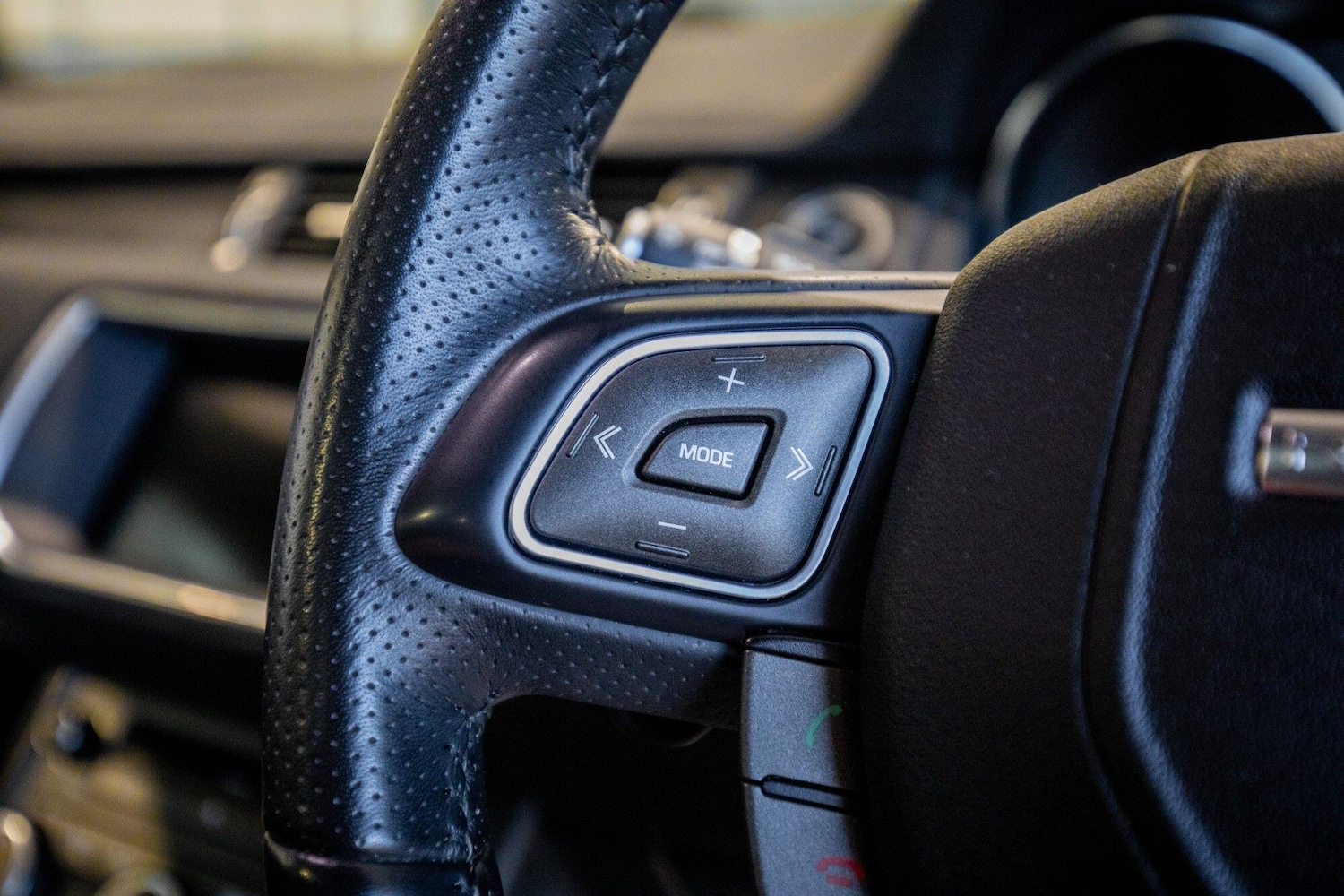 Used Land Rover Range Rover Evoque 2019 for sale - 76823611: Photo 21