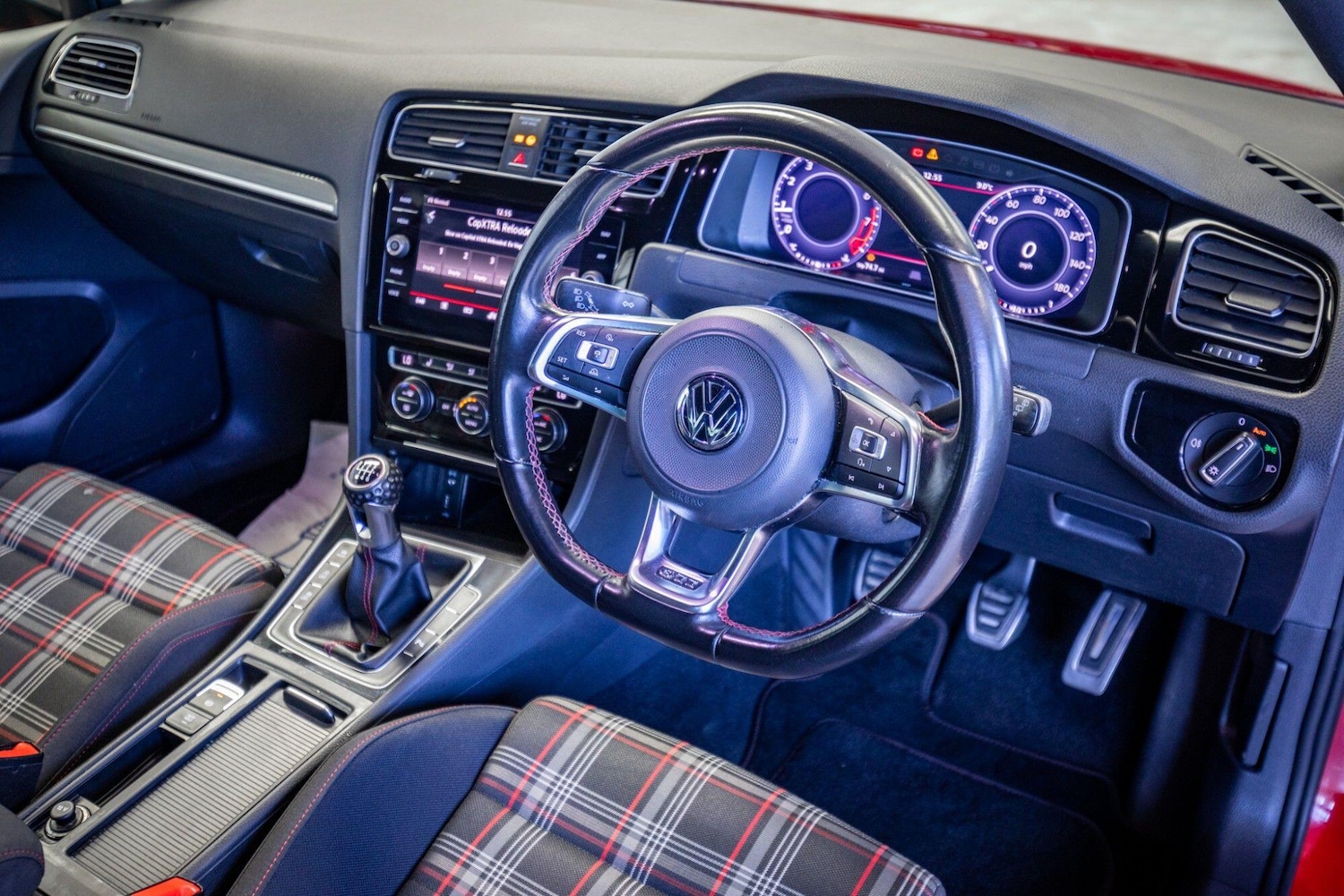 Used Volkswagen Golf for sale - 78058285: Photo 2