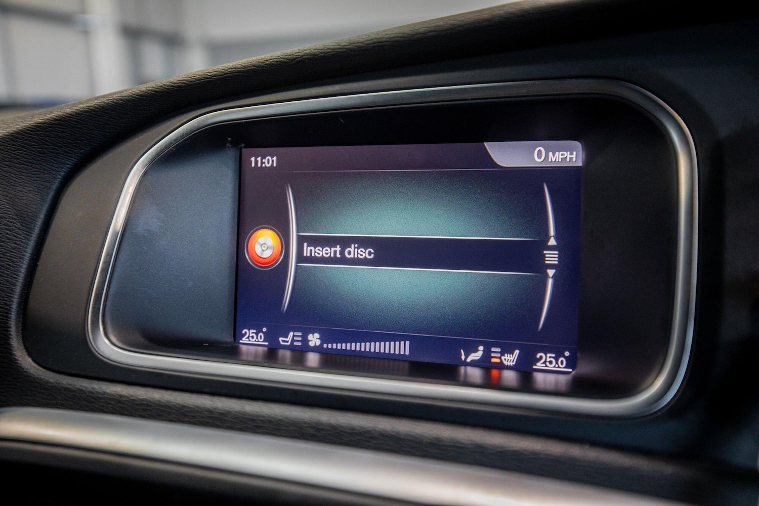 Used Volvo V40 for sale - 76824308: Photo 27