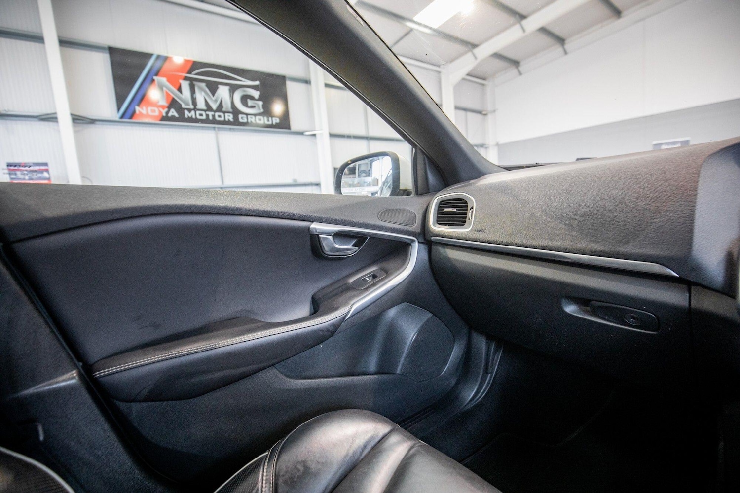 Used Volvo V40 for sale - 76824308: Photo 32