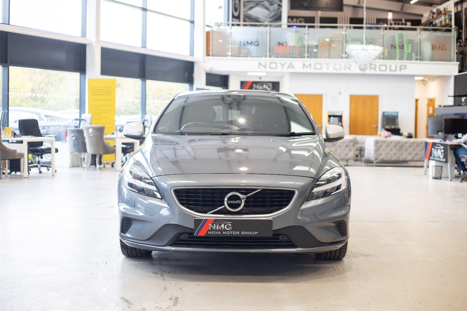 Used Volvo V40 for sale - 76824308: Photo 8