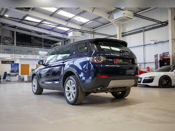 Used Land Rover Discovery Sport 2015 for sale - 78382136: Photo