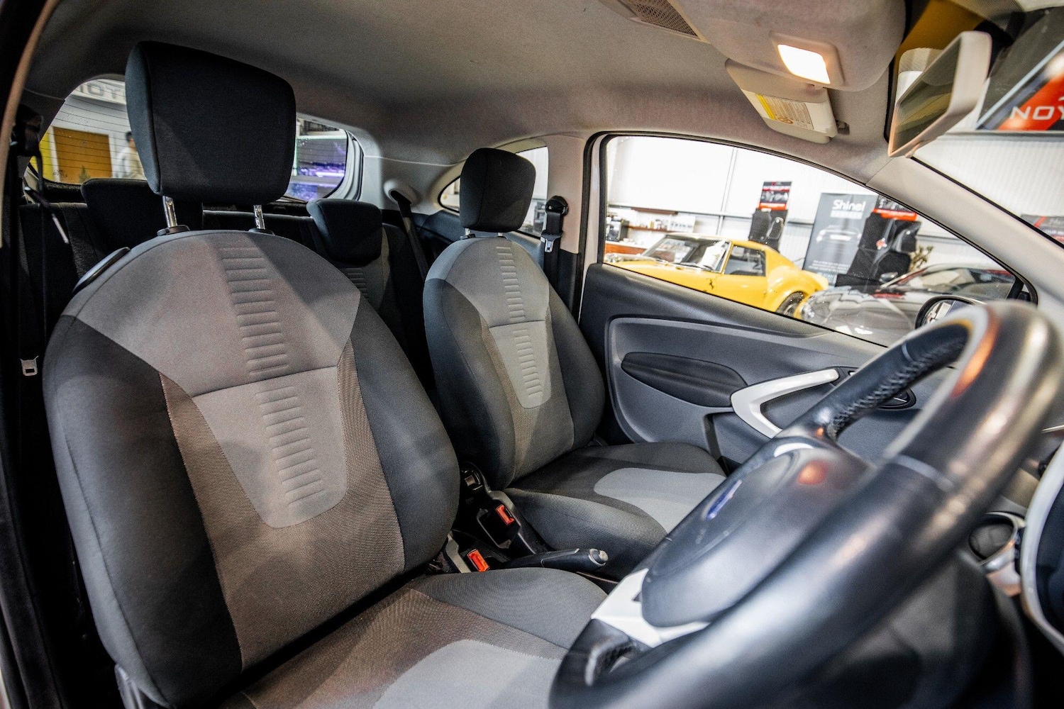 Used Ford Ka 2015 for sale - 76886985: Photo 2