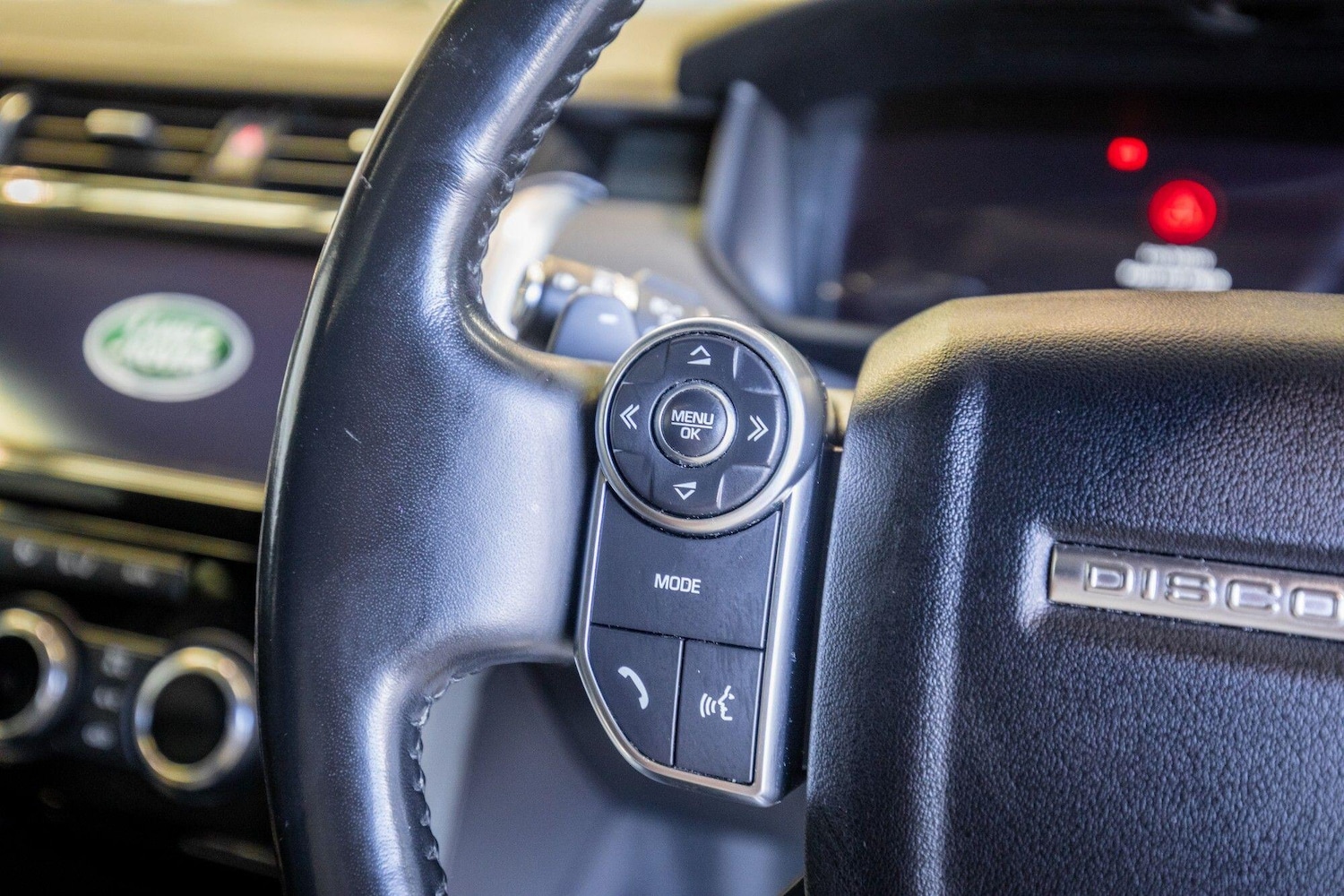 Used Land Rover Discovery 2018 for sale - 76824507: Photo 19