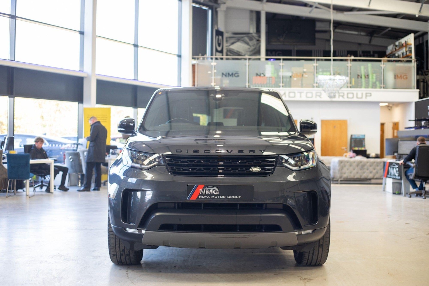 Used Land Rover Discovery 2018 for sale - 76824507: Photo 8