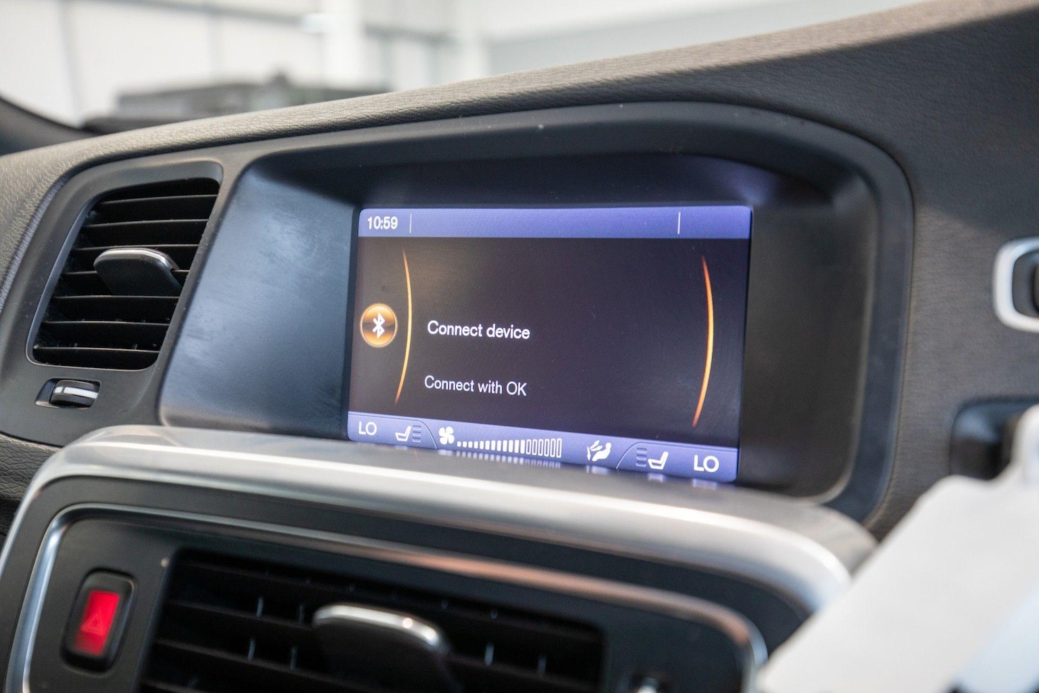 Used Volvo V60 for sale - 76825127: Photo 22