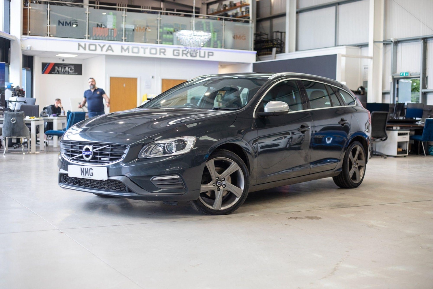 Used Volvo V60 for sale - 76825127: Photo 5