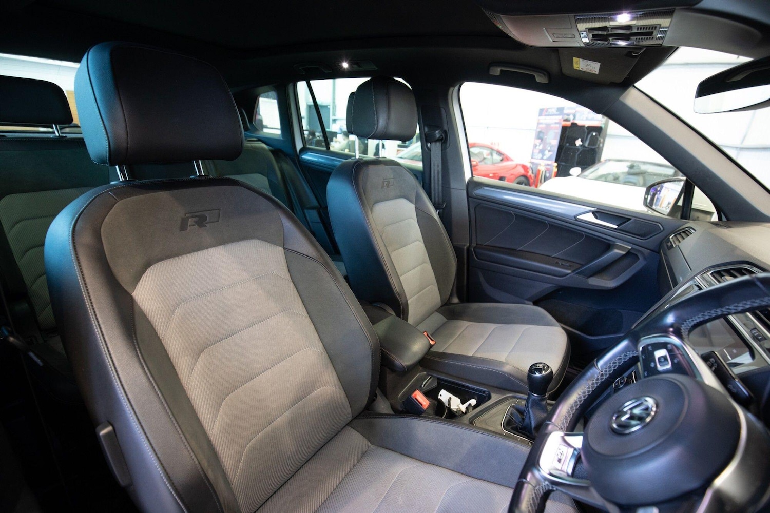 Used Volkswagen Tiguan for sale - 77957228: Photo 14