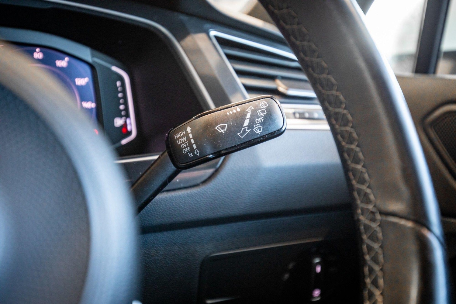 Used Volkswagen Tiguan for sale - 77957228: Photo 20